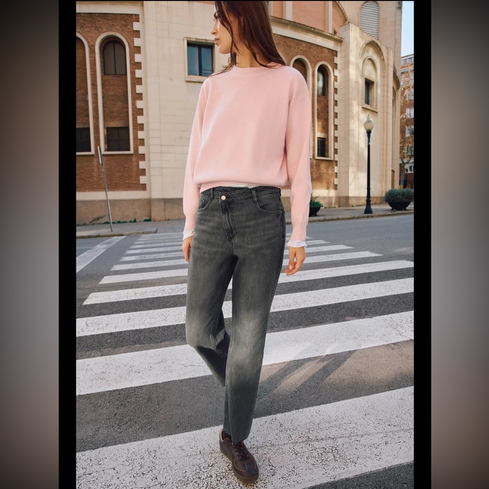 Zara high straight high waist crossed waist jeans size 29